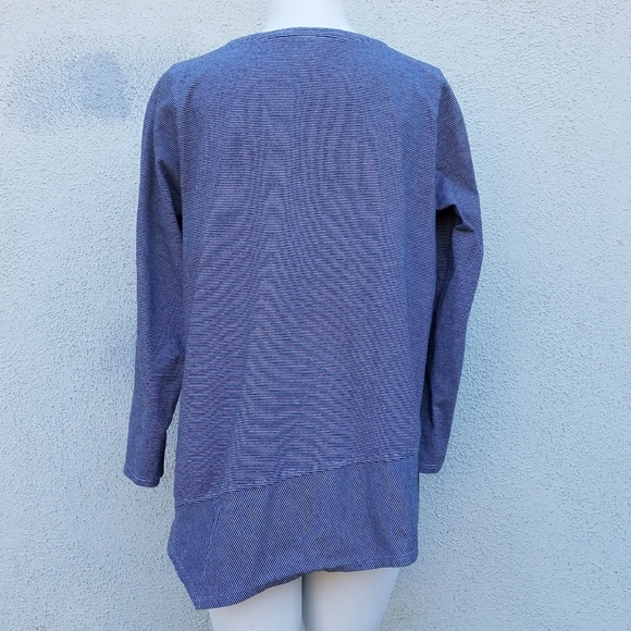 J Jill Long sleeve asymmetrical t-shirt - Picture 3 of 6